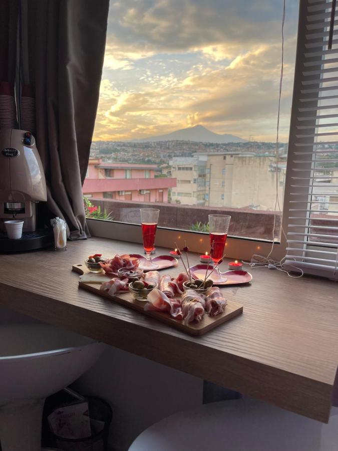 Le Suite Del Lungomare Катания Экстерьер фото